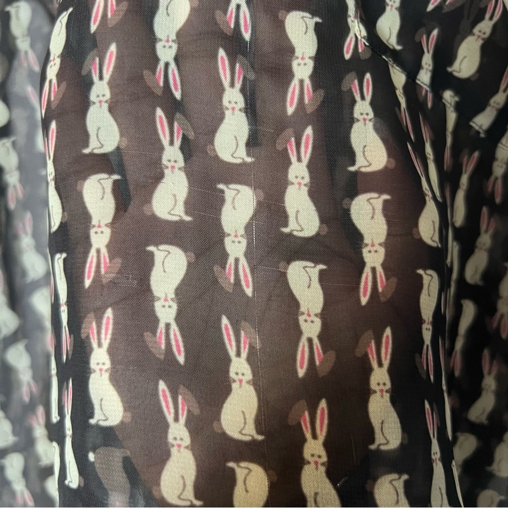 [FARM Rio] Stylish Black and Cream Bunny Women's Top - Picture 3 of 9